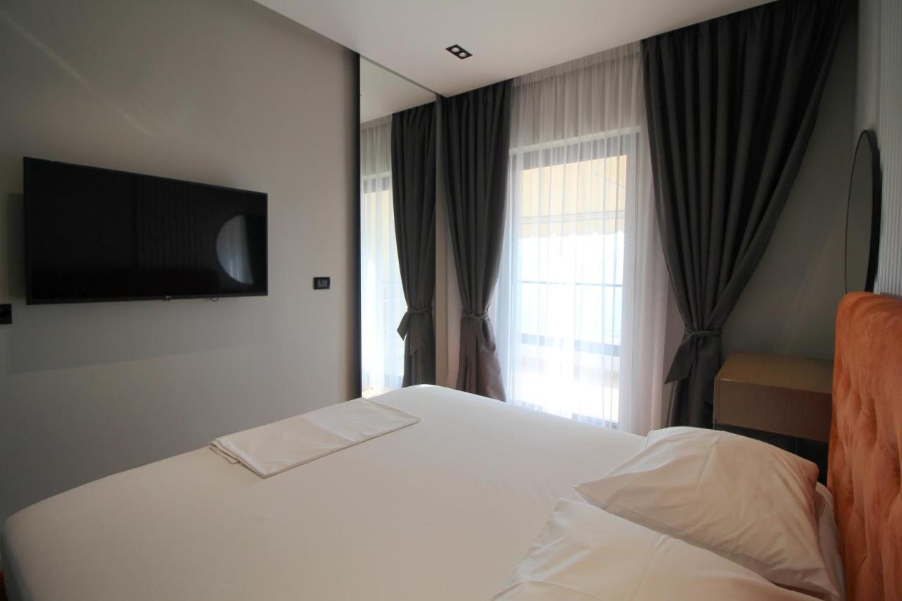 "The View" Luxury Apartments Saranda Extérieur photo
